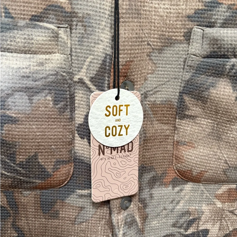 NoMAD Burton Camo Sherpa,Size M,100% Polyester,NWT
